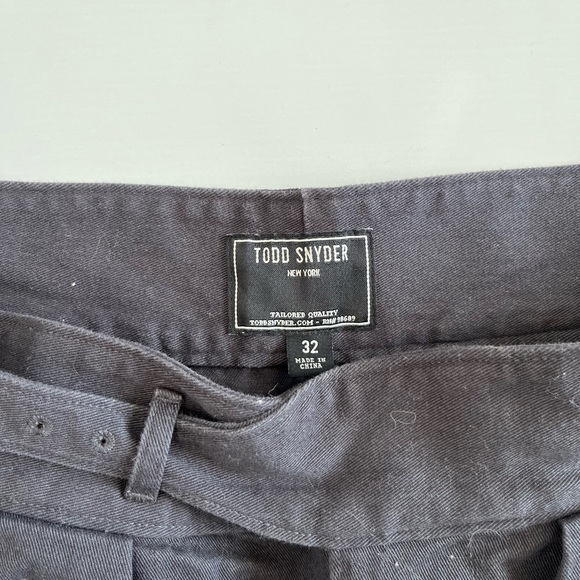 Todd Snyder dark grey Flat-Front Shorts with Belt - Picture 3 of 7